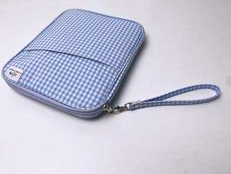 Juliette Watercolor Clutch with gingham wristlet strap extended